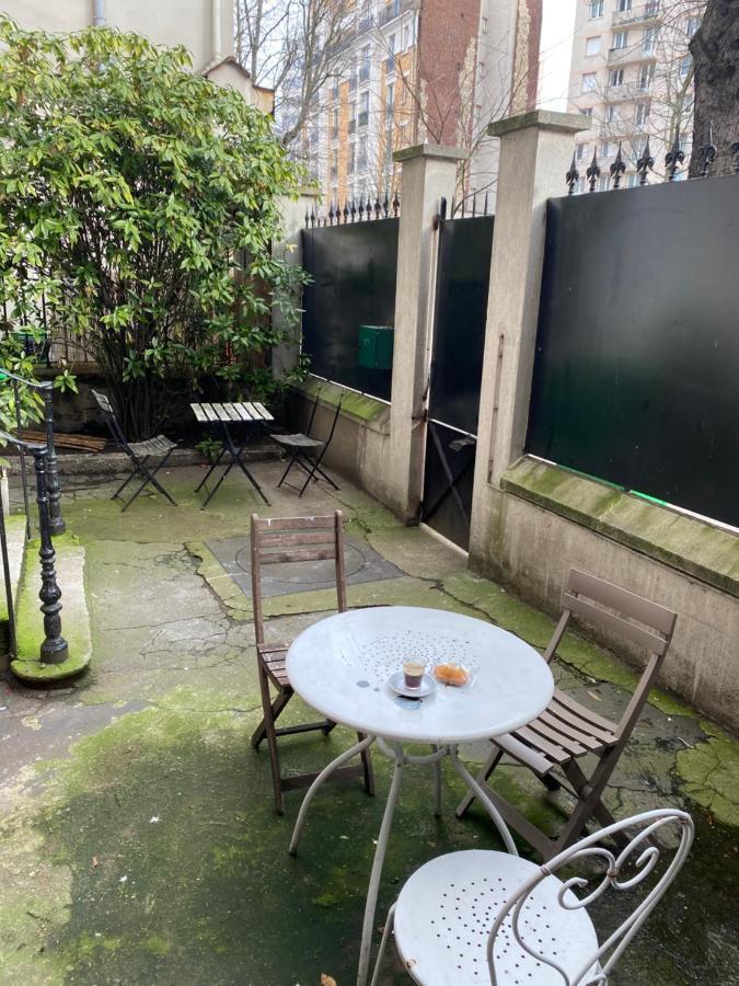 Cosy, Charming Apartment With Courtyard ปารีส ภายนอก รูปภาพ